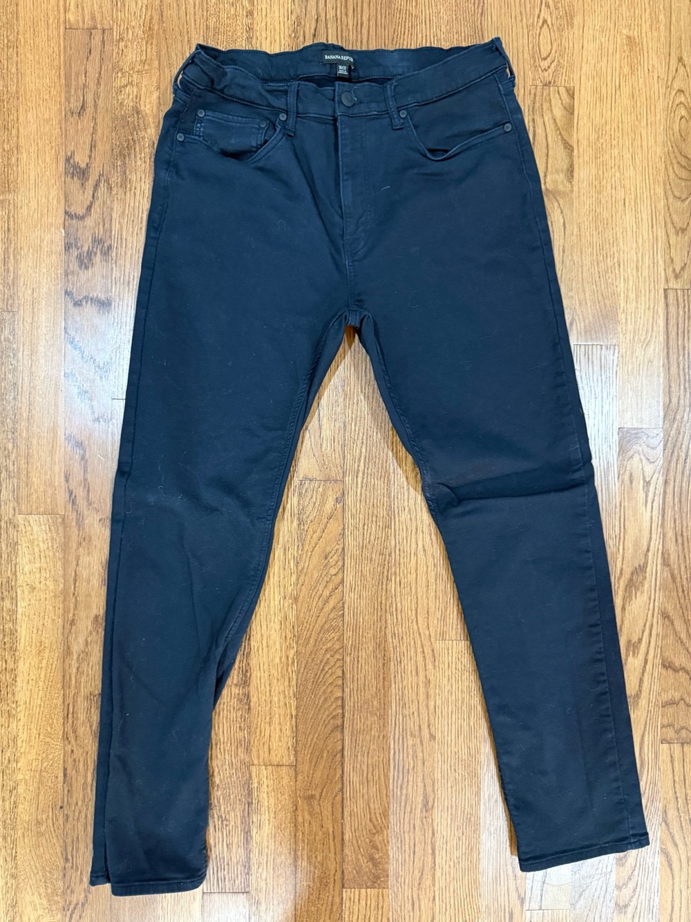 Banana Republic Men’s Black Skinny Jeans